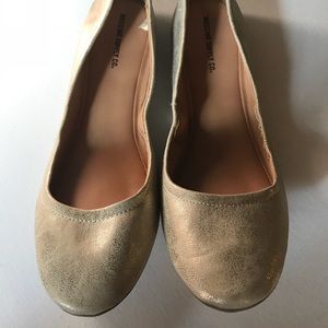 Gold Flats Size 8.5